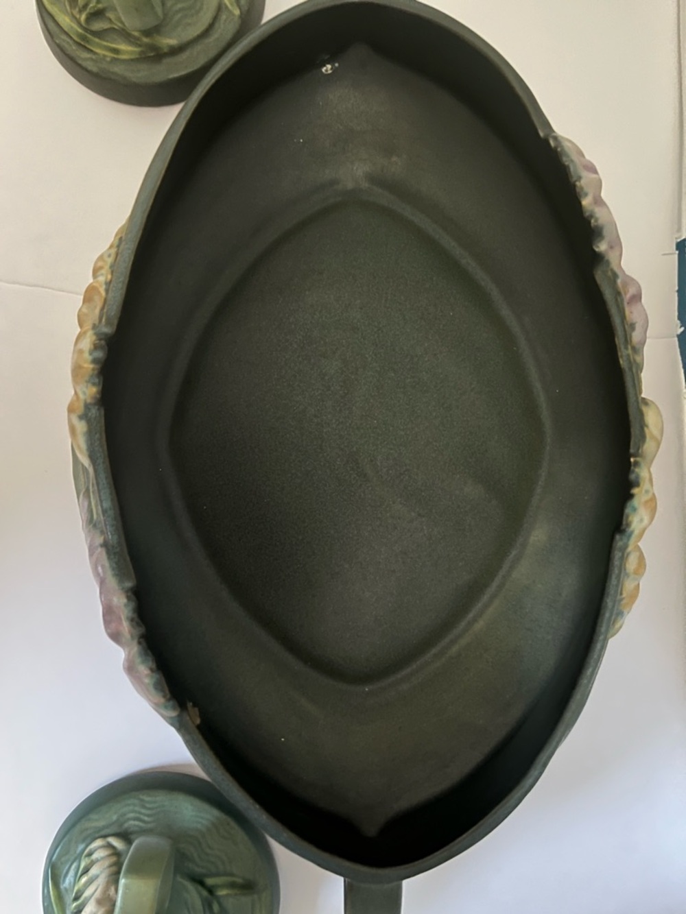 Green Roseville purple freesia Pottery Bowl with 2 matching candlesticks - Picture 6 of 10